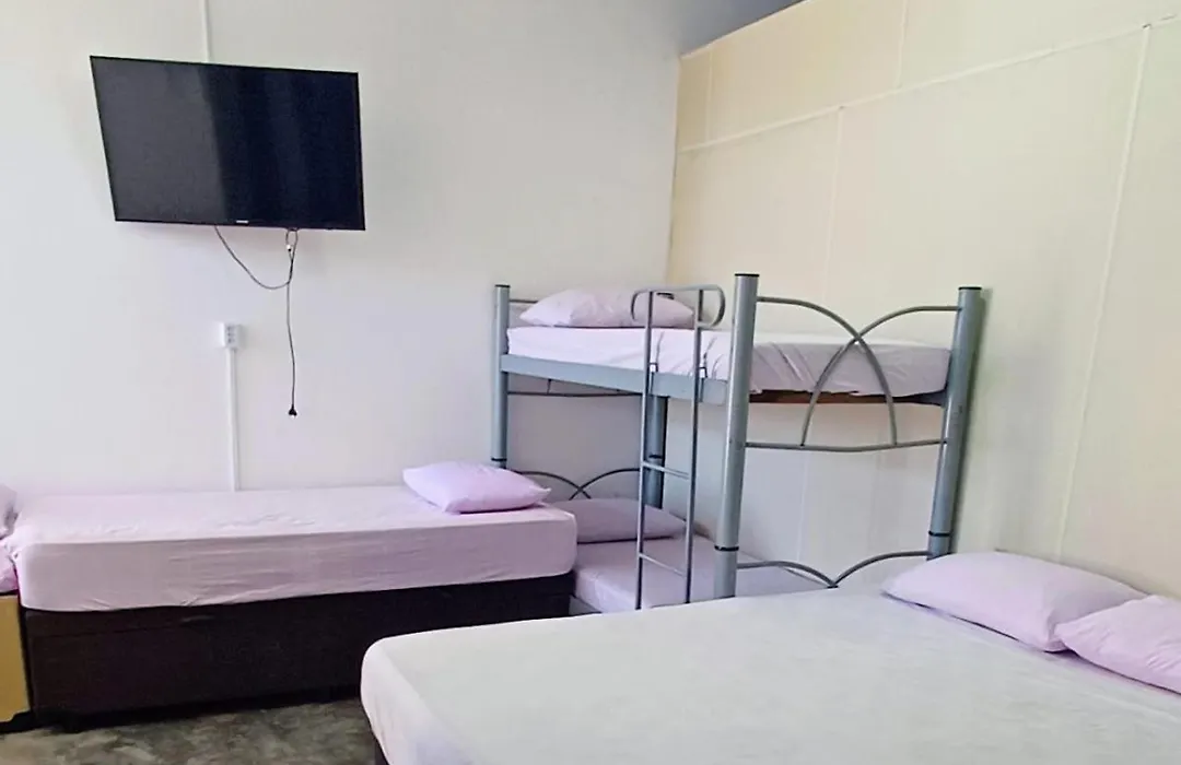 Hospedagem Santa Gertrudes Comensoli-1